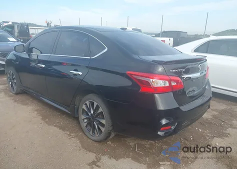 2017 Nissan Sentra Sr z USA, uszkodzony, nr VIN 3N1AB7AP5HY236702